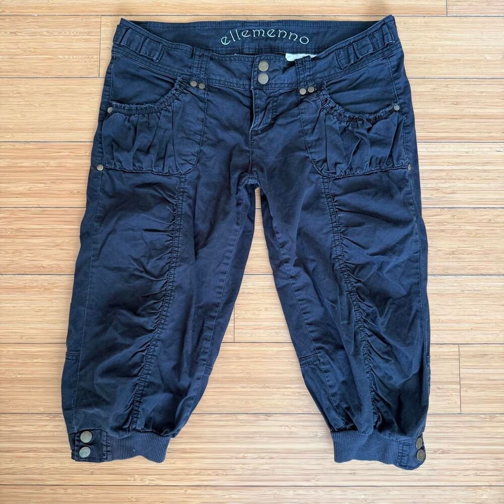 Ellemenno Y2K Low Rise Black Cargo Capri Pants Size 5